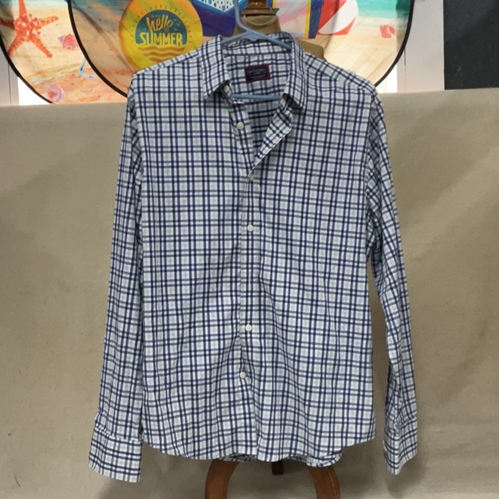 Long sleeve button up
